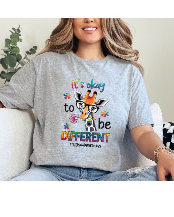 giraffe autism shirt light grey